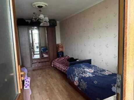 2 otaqlı köhnə tikili - Elmlər Akademiyası m. - 48 m²
