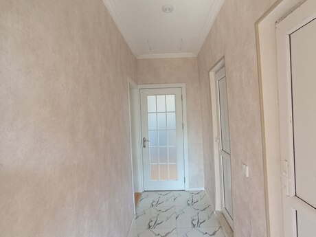 3 otaqlı həyət evi/bağ evi - Yeni Ramana q. - 85 m²