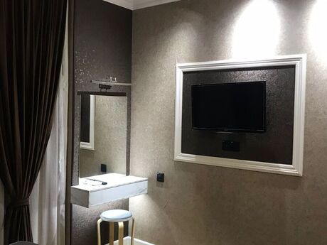 3 otaqlı yeni tikili - 8 Noyabr m. - 106 m²