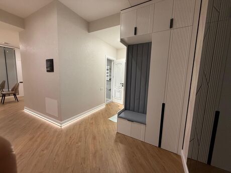 3 otaqlı yeni tikili - Ağ şəhər q. - 100 m²
