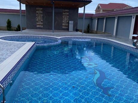 5 otaqlı həyət evi/bağ evi - Novxanı q. - 340 m²