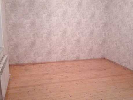 2 otaqlı həyət evi/bağ evi - Binəqədi q. - 40 m²