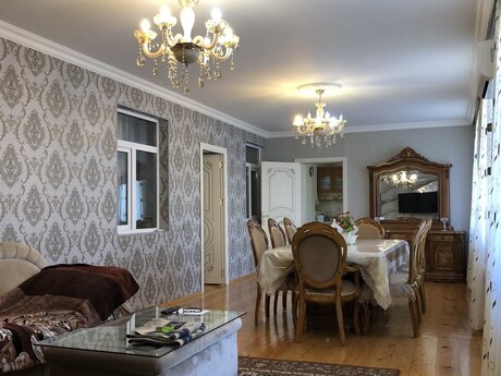 10 otaqlı həyət evi/bağ evi - Mehdiabad q. - 320 m²