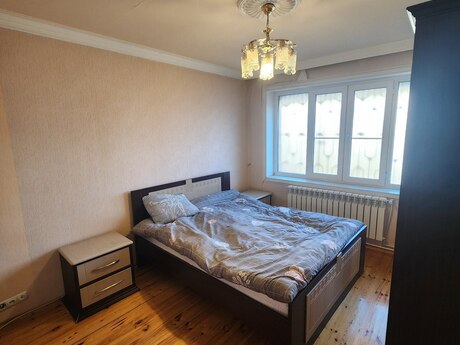 5 otaqlı köhnə tikili - Şəki - 130 m²