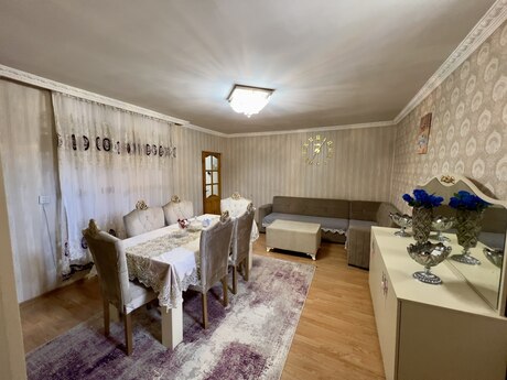 2 otaqlı həyət evi/bağ evi - Sabunçu q. - 90 m²