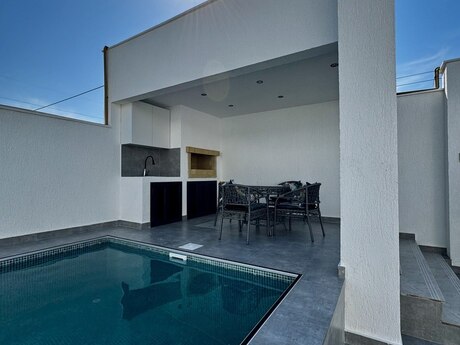 4 otaqlı həyət evi/bağ evi - Mərdəkan q. - 150 m²