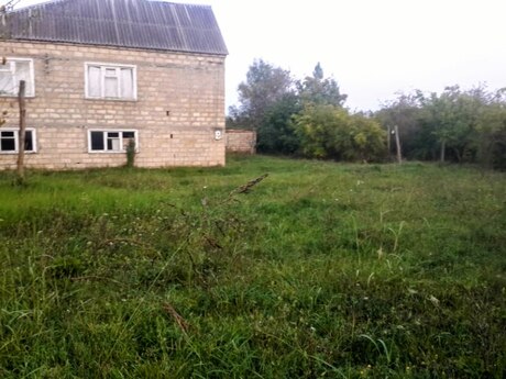 4 otaqlı həyət evi/bağ evi - Xaçmaz - 295 m²