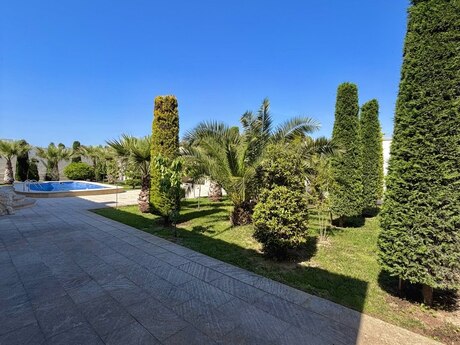 5 otaqlı həyət evi/bağ evi - Mərdəkan q. - 270 m²