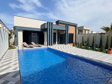 5 otaqlı həyət evi/bağ evi - Mərdəkan q. - 180 m²