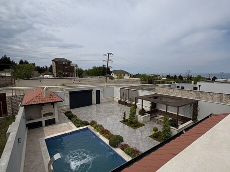 7 otaqlı həyət evi/bağ evi - Nardaran q. - 255 m²