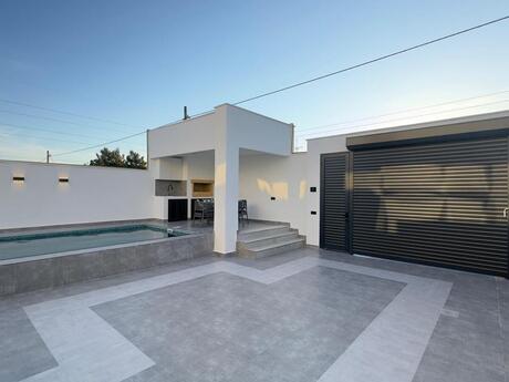 4 otaqlı həyət evi/bağ evi - Mərdəkan q. - 150 m²