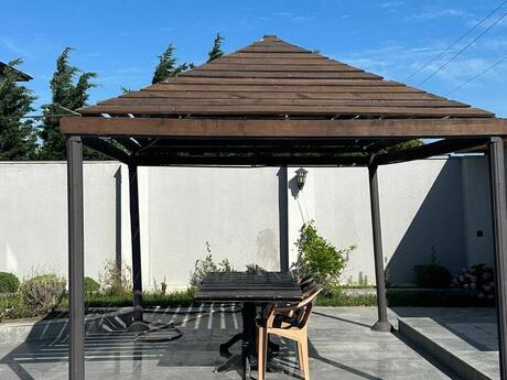 4 otaqlı həyət evi/bağ evi - Türkan q. - 180 m²