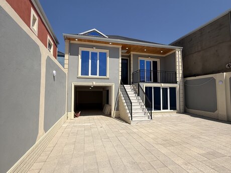 5 otaqlı həyət evi/bağ evi - Binə q. - 150 m²