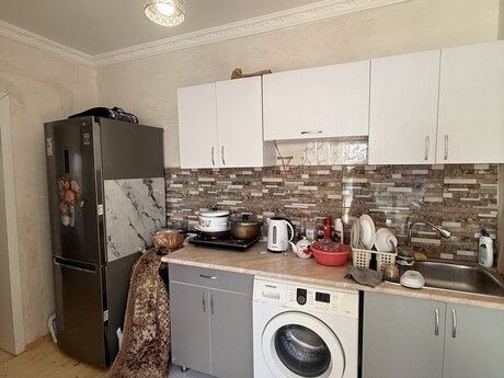 1 otaqlı həyət evi/bağ evi - Binə q. - 30 m²