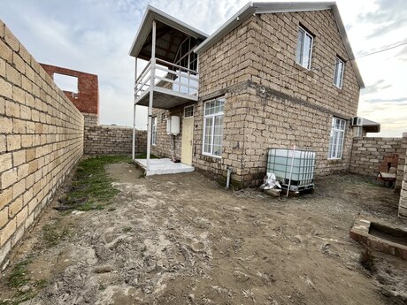 6-комн. дом/дача - пос. Ени Романы - 150 м²
