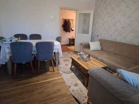 2 otaqlı köhnə tikili - Bakıxanov q. - 60 m²