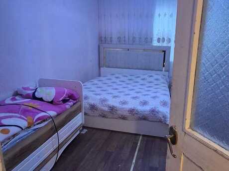 2 otaqlı köhnə tikili - Bakıxanov q. - 60 m²
