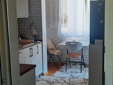 8 otaqlı həyət evi/bağ evi - Buzovna q. - 360 m²