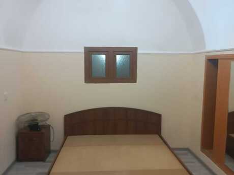 3 otaqlı köhnə tikili - İçəri Şəhər m. - 65 m²