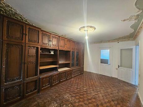 3 otaqlı köhnə tikili - Nəsimi r. - 85 m²