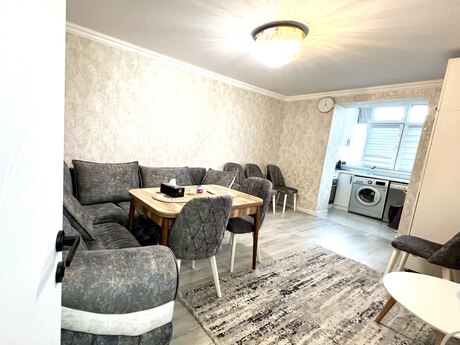 2 otaqlı köhnə tikili - Qara Qarayev m. - 35 m²