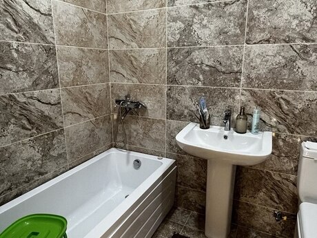 1 otaqlı yeni tikili - Bibiheybət q. - 56 m²
