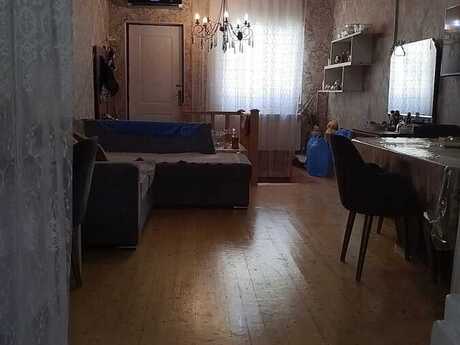 2 otaqlı köhnə tikili - İçəri Şəhər m. - 70 m²