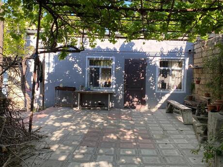 3 otaqlı həyət evi/bağ evi - Biləcəri q. - 95 m²