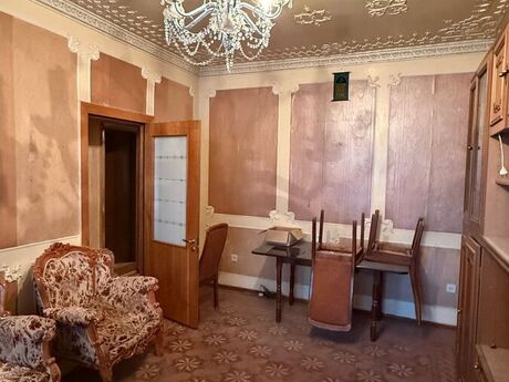 3 otaqlı köhnə tikili - Nizami m. - 80 m²