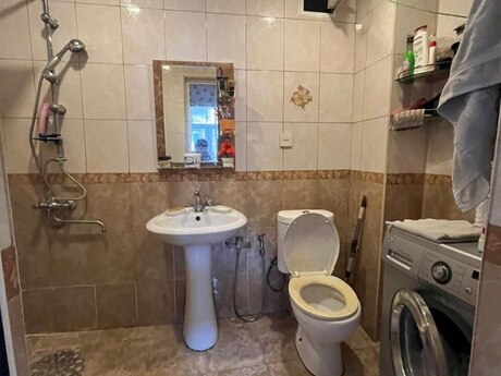 2-комн. вторичка - м. Низами - 60 м²
