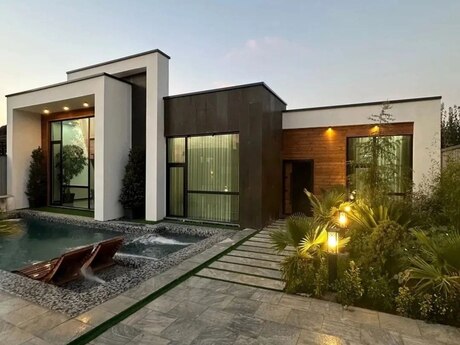 4 otaqlı həyət evi/bağ evi - Şüvəlan q. - 200 m²