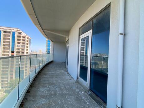 4 otaqlı yeni tikili - Nizami m. - 240 m²