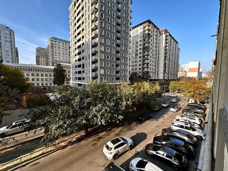 2 otaqlı yeni tikili - Gənclik m. - 73 m²