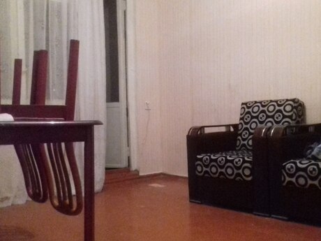2 otaqlı köhnə tikili - 20 Yanvar m. - 50 m²
