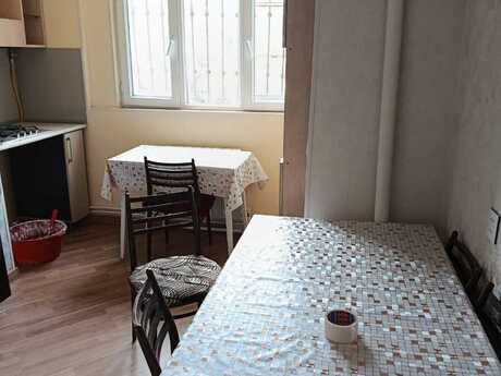 2 otaqlı köhnə tikili - Xalqlar Dostluğu m. - 80 m²