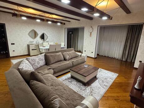 5 otaqlı köhnə tikili - Əhmədli q. - 110 m²