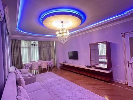 3 otaqlı yeni tikili - 8 Noyabr m. - 150 m²