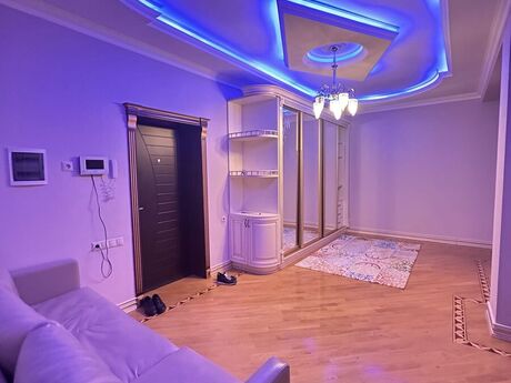 3 otaqlı yeni tikili - 8 Noyabr m. - 150 m²