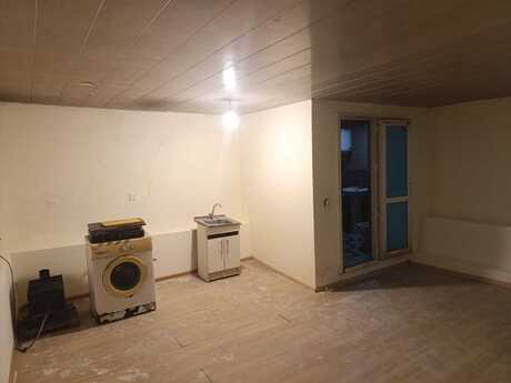 2 otaqlı köhnə tikili - İnşaatçılar m. - 58 m²