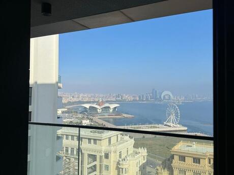4 otaqlı yeni tikili - Bayıl q. - 170 m²