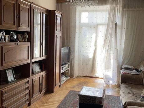 3 otaqlı köhnə tikili - Nəriman Nərimanov m. - 75 m²