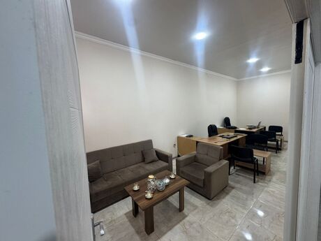 Obyekt - İnşaatçılar m. - 55 m²