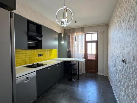 2 otaqlı yeni tikili - İnşaatçılar m. - 89 m²