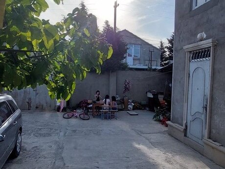 5 otaqlı həyət evi/bağ evi - Mehdiabad q. - 140 m²