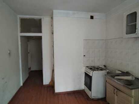 2 otaqlı köhnə tikili - Əhmədli q. - 60 m²