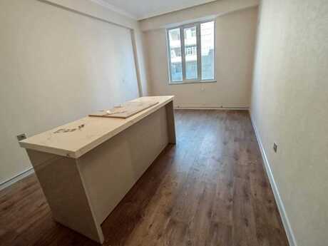 3 otaqlı yeni tikili - Yeni Günəşli q. - 70 m²