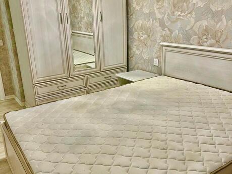 2 otaqlı yeni tikili - 8 Noyabr m. - 55 m²