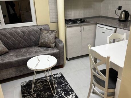 2 otaqlı köhnə tikili - Sahil m. - 36 m²