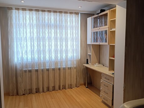 1 otaqlı köhnə tikili - Neftçilər m. - 30 m²