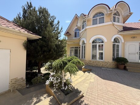 5 otaqlı həyət evi/bağ evi - Badamdar q. - 330 m²